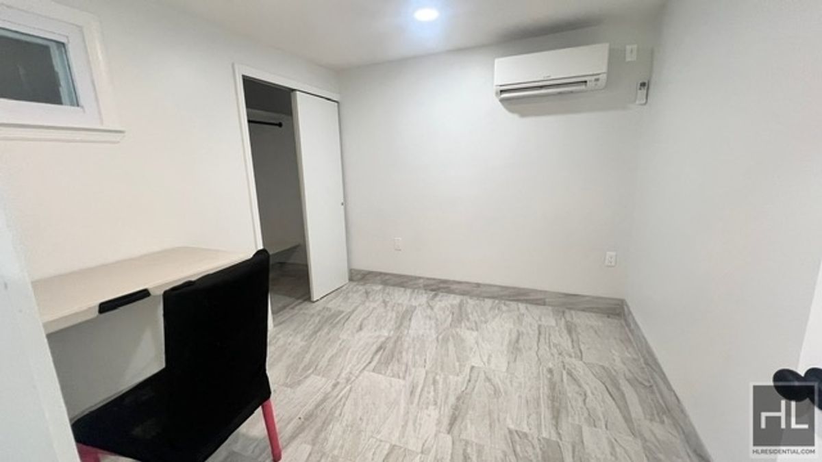 752 Lincoln Avenue BASEMENT City Line Brooklyn NY 11208