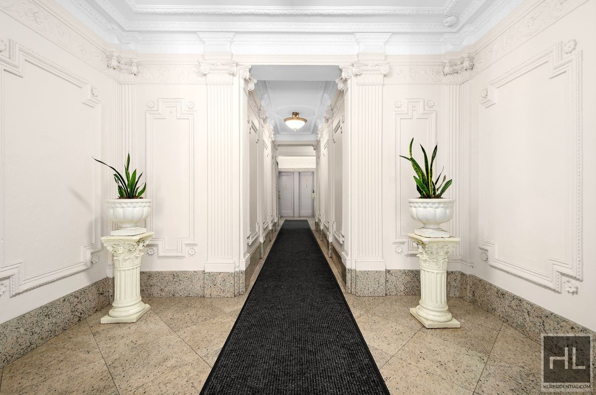 465 Eastern Parkway D Crown Heights Brooklyn NY 11216