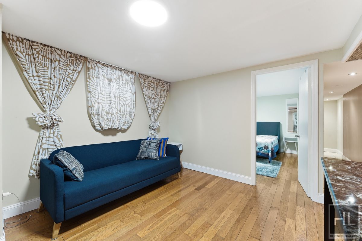 675 East 53rd Street Farragut Brooklyn NY 11203