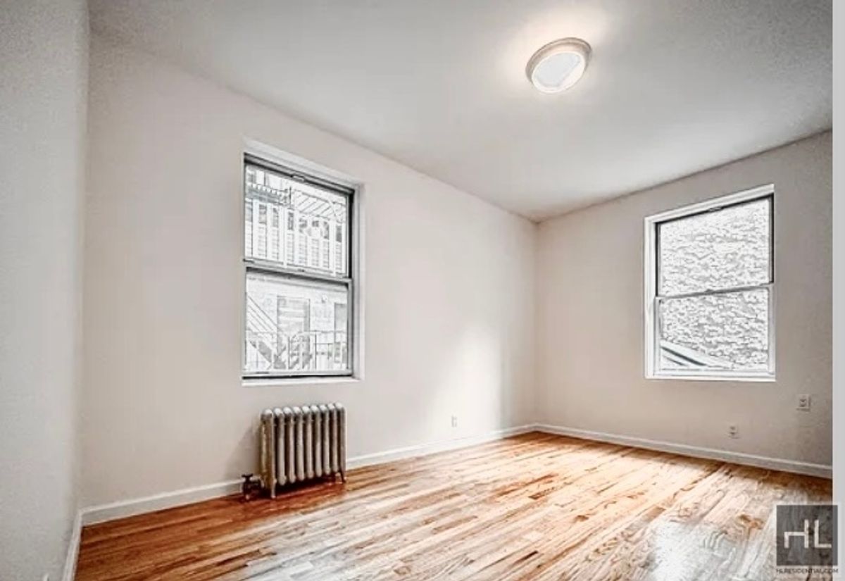 Photo for 117 West 13th Street - 117 West 13th Street Rental Building in Greenwich Village, Manhattan