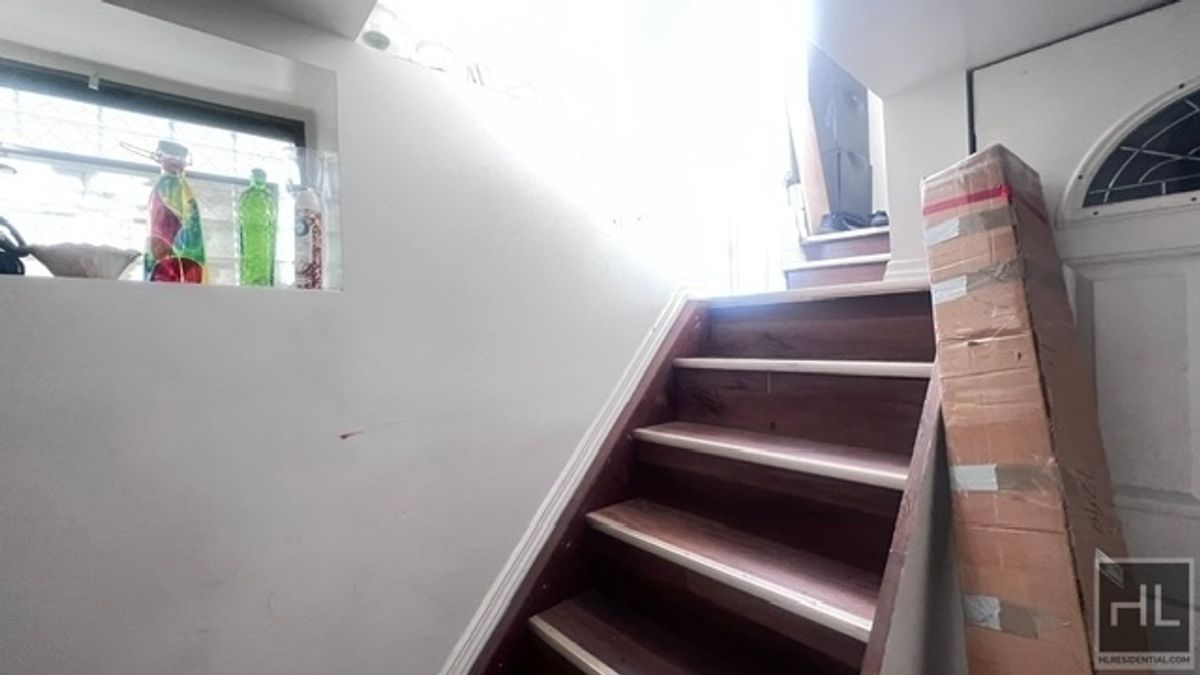 609 East 49th Street East Flatbush Brooklyn NY 11203