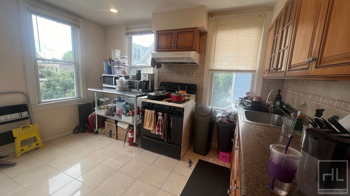 619 East 7th Street 2 Kensington Brooklyn NY 11218
