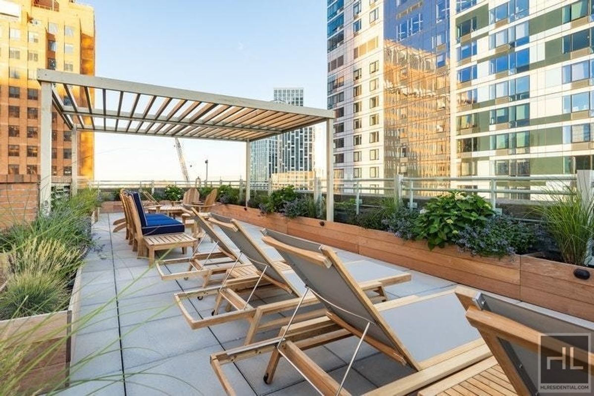 365 Bridge Street 7N Downtown Brooklyn NY 11201