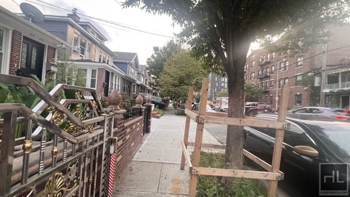 3322 Farragut Road East Flatbush Brooklyn NY 11210