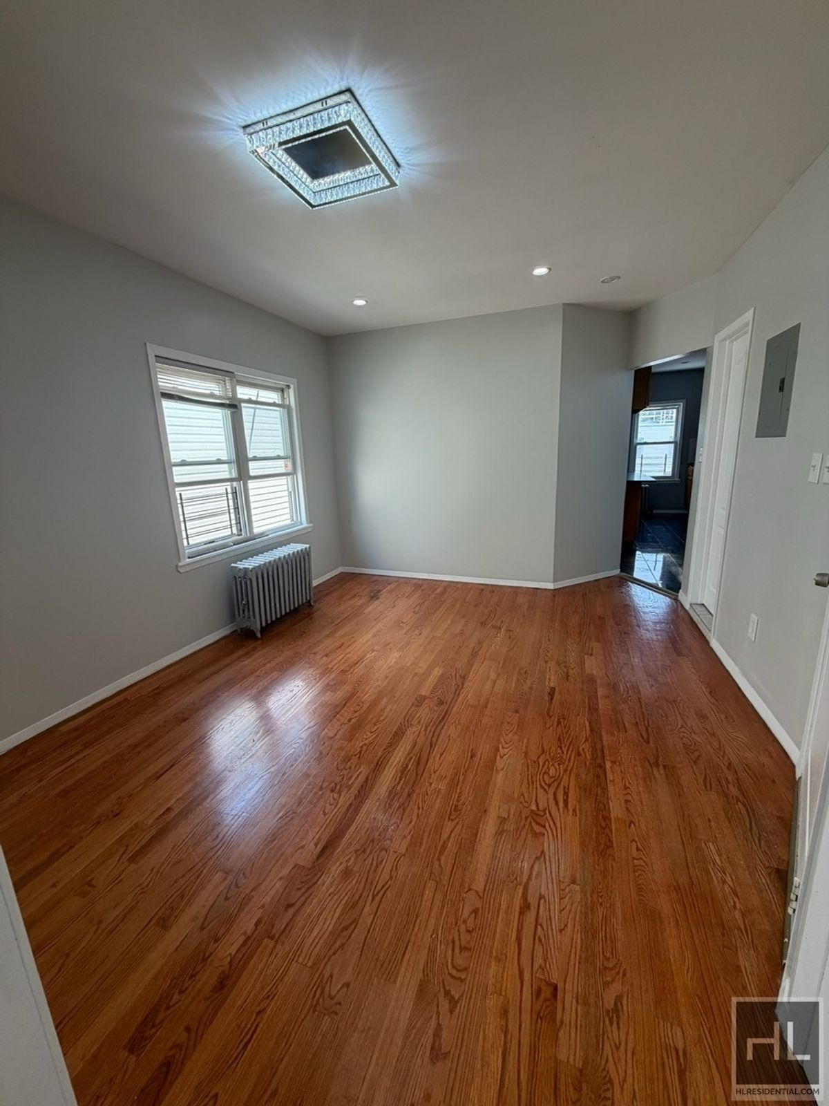 95-19 77th Street 2 Ozone Park Queens NY 11416