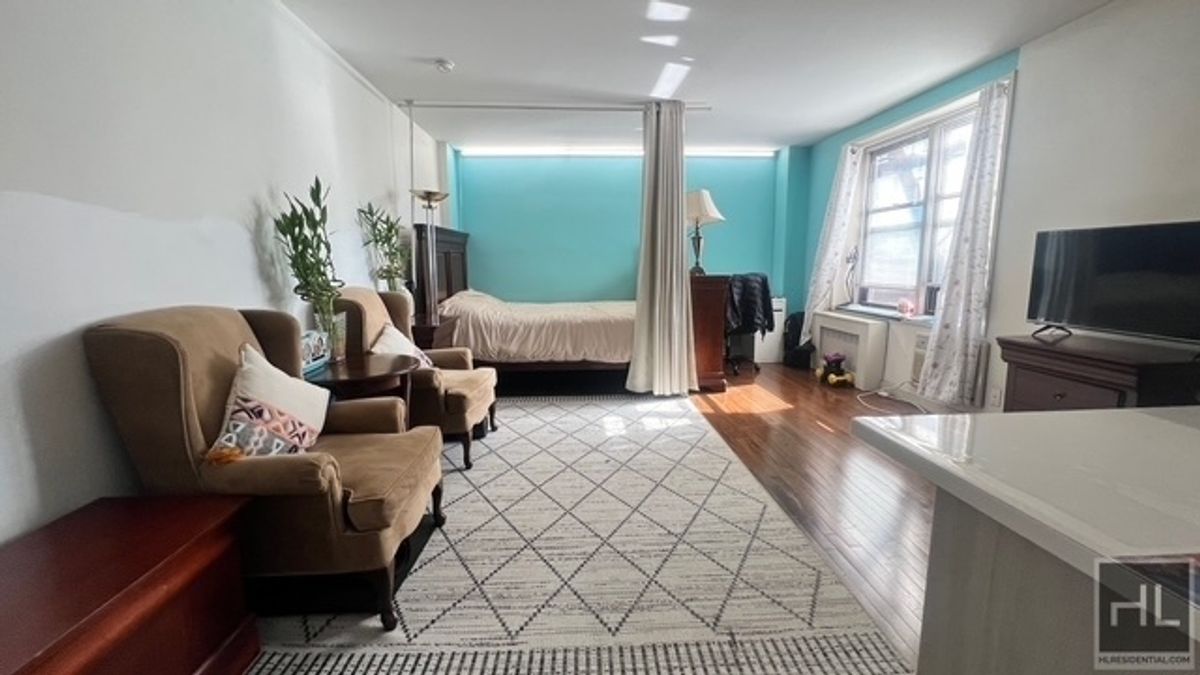 87-10 51st Avenue 4N Elmhurst Queens NY 11373
