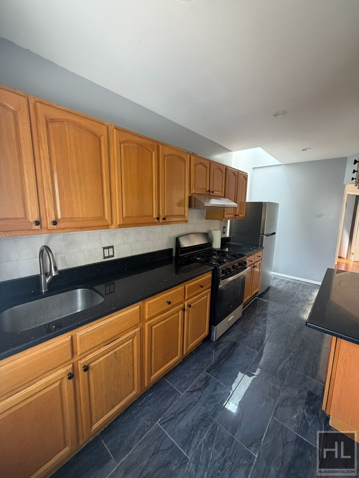 95-19 77th Street 2 Ozone Park Queens NY 11416