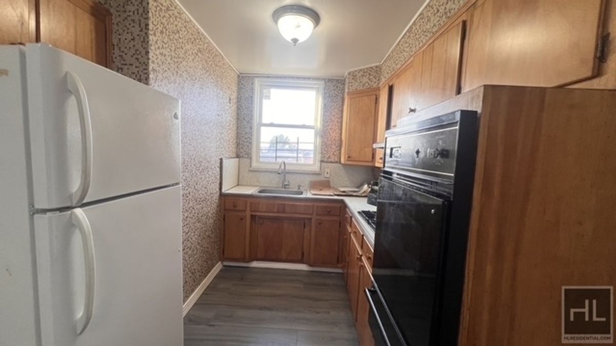 2088 Utica Avenue 2 Flatlands Brooklyn NY 11234