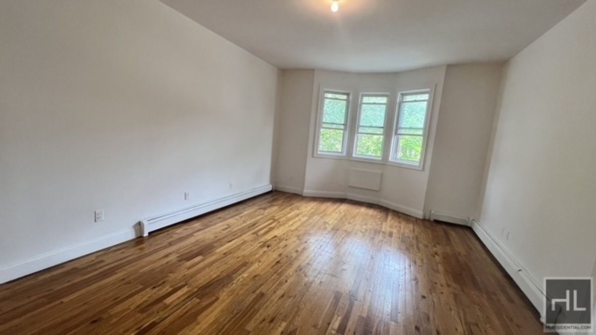 548 Rockaway Avenue 2 Brownsville Brooklyn NY 11212