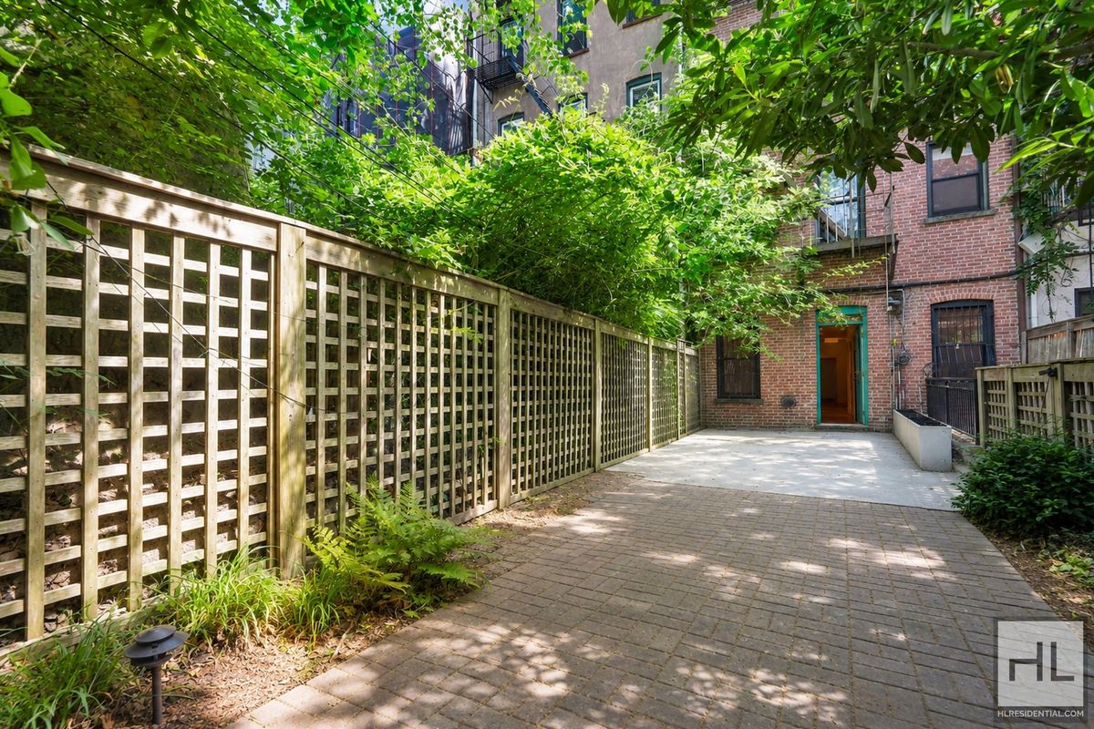 200 Saint Marks Avenue 1 Prospect Heights Brooklyn NY 11238