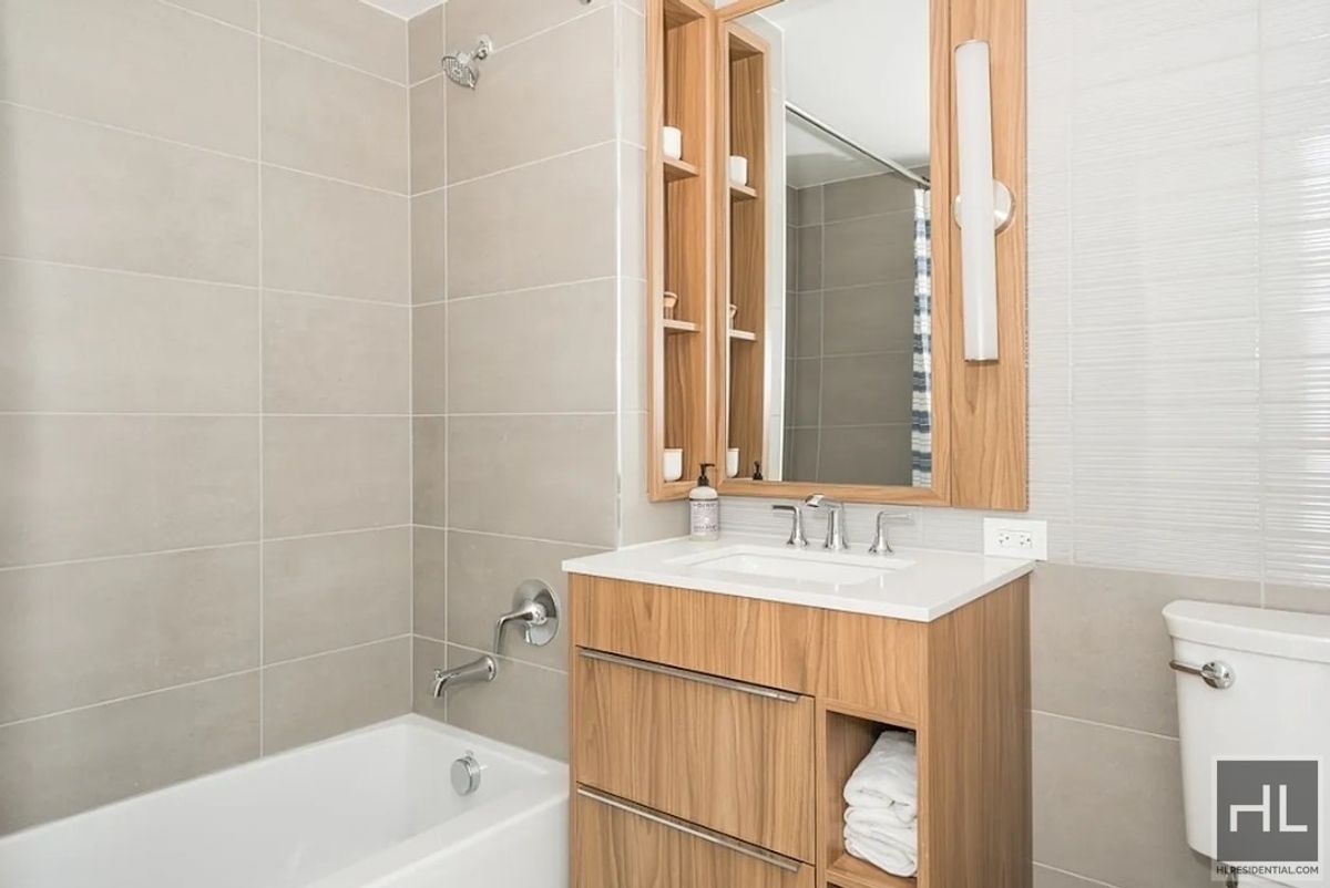 975 Nostrand Avenue Crown Heights Brooklyn NY 11225