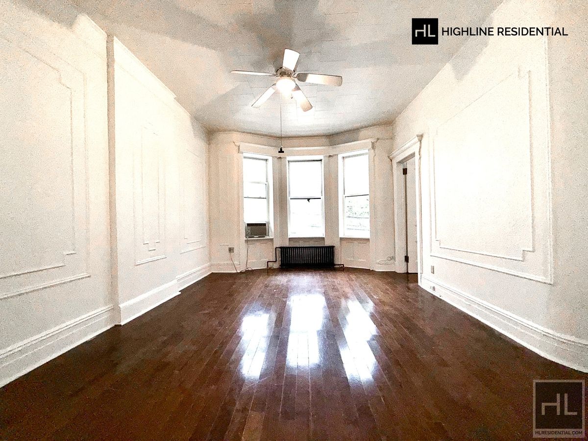33-19 9th Street 2 Ravenswood Queens NY 11106