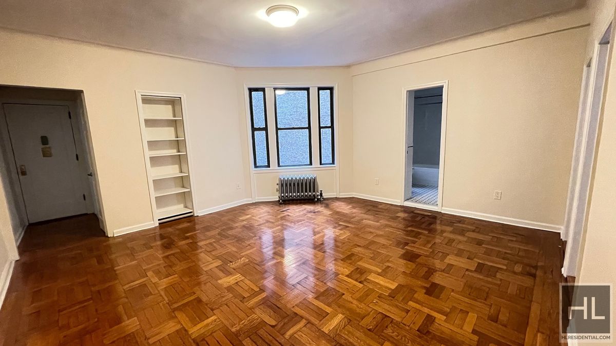 Photo for 51 West 55th Street - 51 WEST 55 STREET Rental Building in Midtown, Manhattan