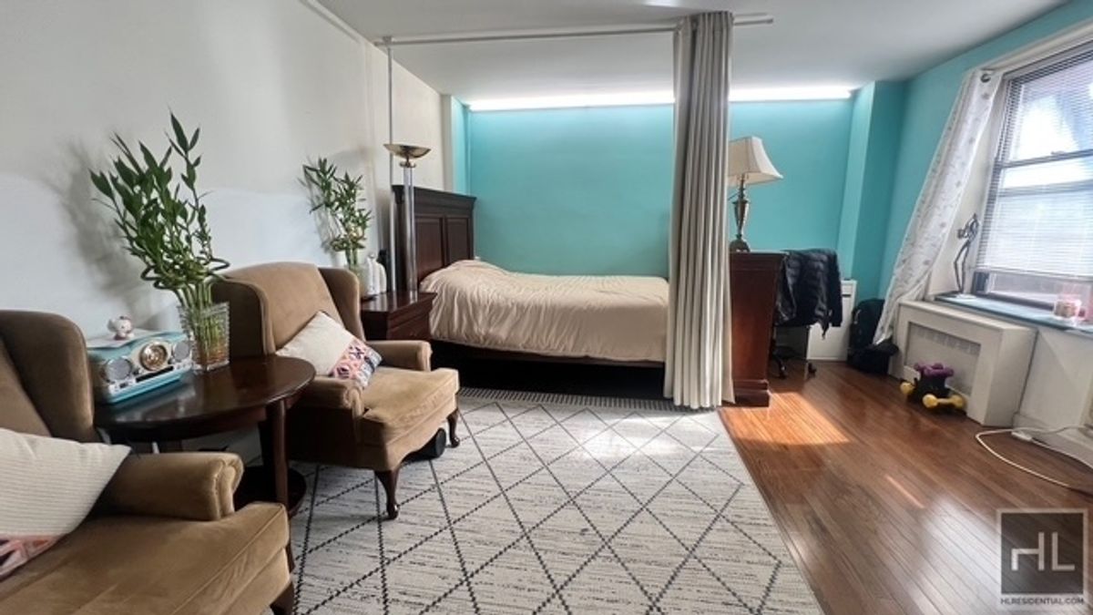 87-10 51st Avenue 4N Elmhurst Queens NY 11373