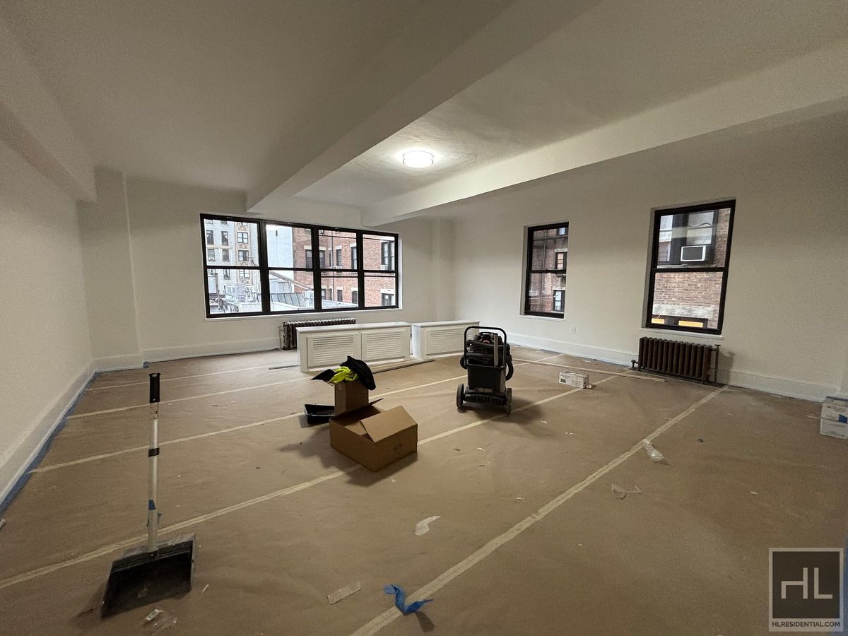 Photo for 160 West 73rd Street - 160 West 73rd Street Rental Building in Upper West Side, Manhattan
