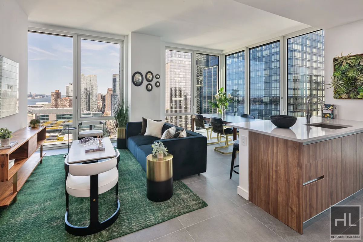 Photo for 606 WEST 30TH - 606 West 30th Street Rental Building in Hudson Yards, Manhattan