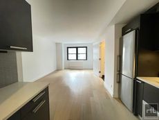 Image for E 39th St