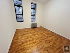 Photo for 2 AVENUE