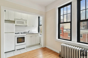 Photo for West 10th Street