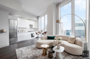 Photo for East 44th Street