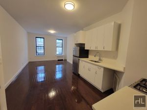 Photo for EAST 87TH STREET