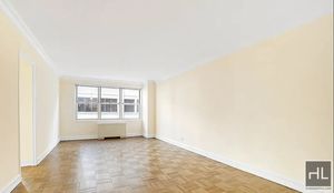 Photo for 8TH AVENUE