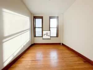Photo for 17 STREET