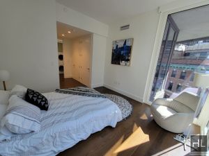 Photo for East 44th Street