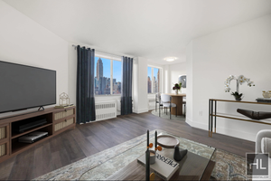Photo for 2nd Ave