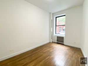 Photo for EAST 89