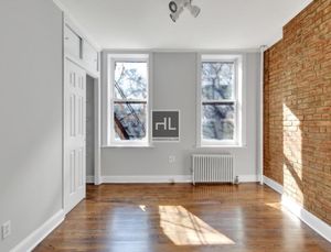 Photo for BARROW ST.