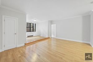 Photo for East 61st Street