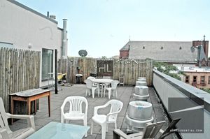 Photo for Metropolitan Ave