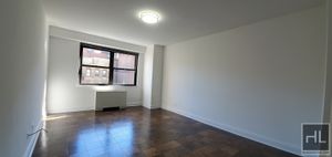 Photo for E 16 ST