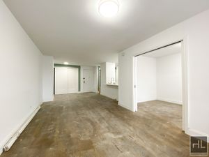 Photo for E 82 St