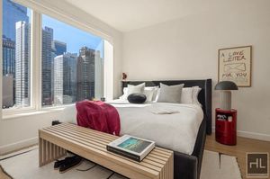 Photo for 10TH AVENUE