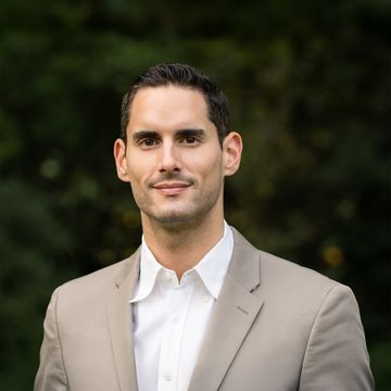 Photo for  NYC Real Estate Agent