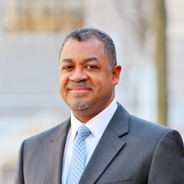 Photo for Carlos Vernon