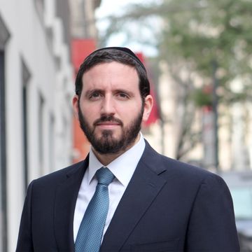 Maurice Breier, real estate agent