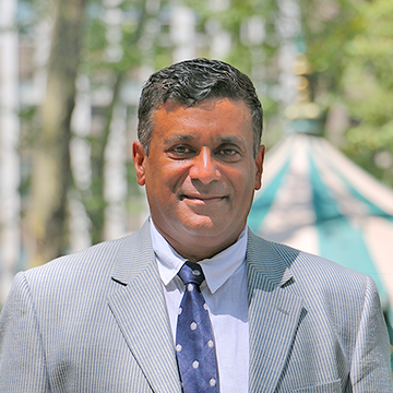 Photo for  NYC Real Estate Agent