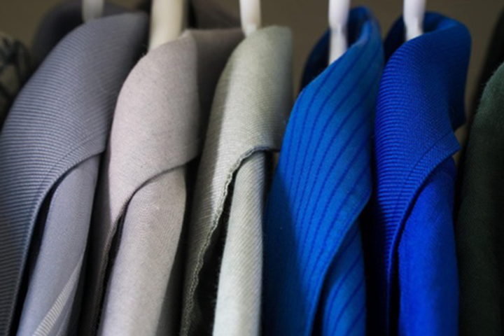 Clean Your Closet and Make Some Cash With the Second-Hand Economy